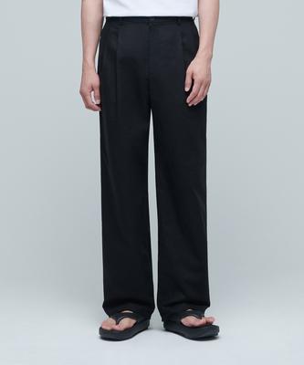Unterteile – Hosen & Kniehosen