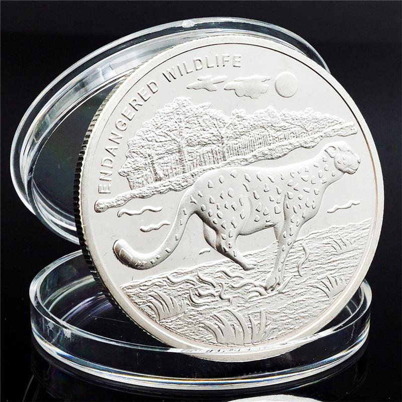 Animal coins, cheetah commemorative coins, coins, gold and silver coins, commemorative medals, Congolese coins серебряный