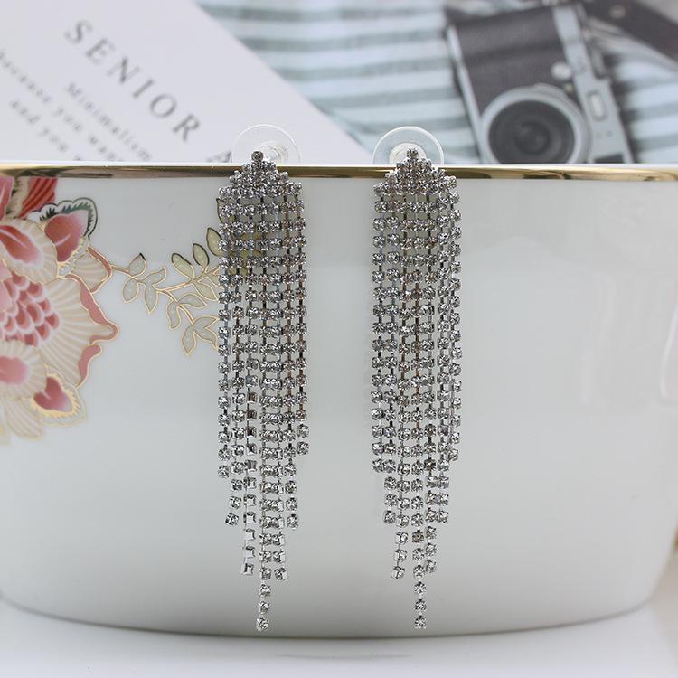 Ohrringe mit S925 Silbernadel und Diamantquasten - Funkelnder Hochzeitsschmuck