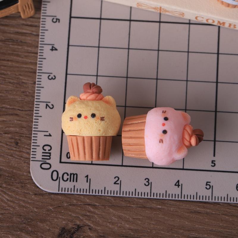 10Pcs Cartoon Animal Dessert Charms Lovely Kitten Ice Cream Cone Resin Pendants For Diy Jewelry Craft Making Accessories