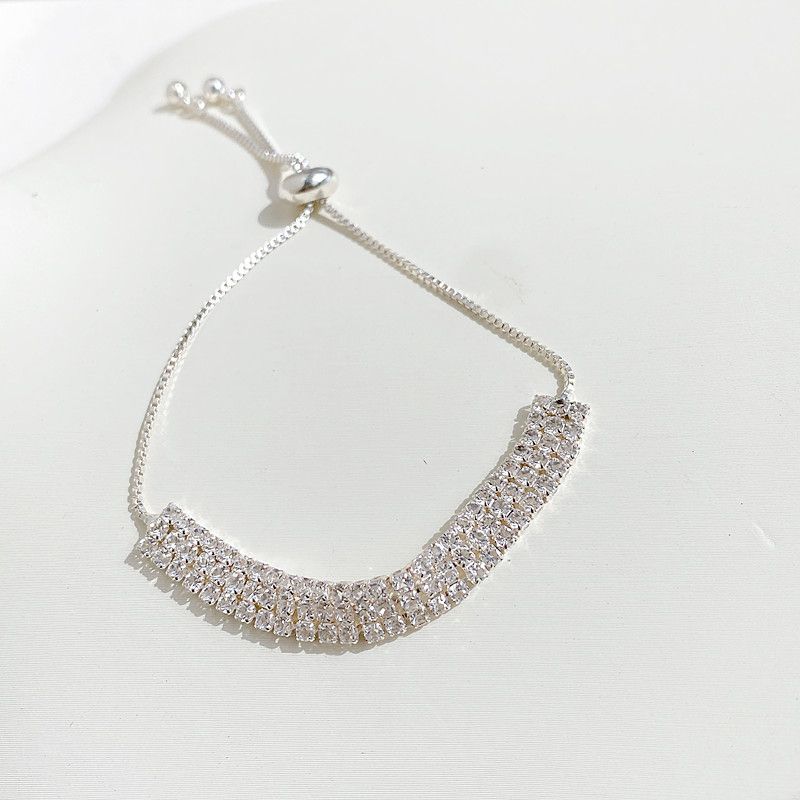 

Zirconium Diamond Bracelet with High-Quality Texture, Niche Design, Light Luxury, Sparkling Diamonds, Adjustable Zipper, Pure Copper Bracelet Default