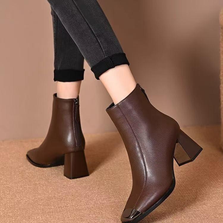French retro female soft leather square head thick heel m high heel metal bag head rear zipper inner thickened warm short boots