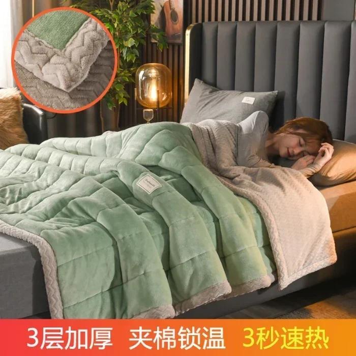Coral Fleece Autumn Winter Warm Blankets for Bed 3 Layers Thicken Flannel Blanket Quilt Soft Comfortable Warmth Quilts Washable