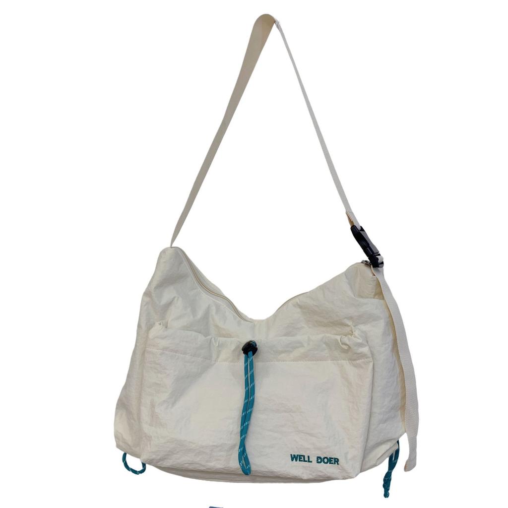 2025 Herbst ausländischer Stil Persönlichkeit Mode Trend große Kapazität Tasche Nischen Design lässig Damen Schulter Umhängetasche