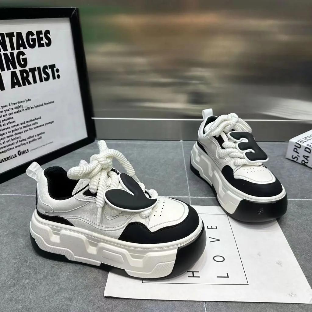 Women's Casual Sneakers Personality Star Running Sport Shoes Tennis Shoes Skateboard Shoe Trainers Skate Flats Walking Sneakers