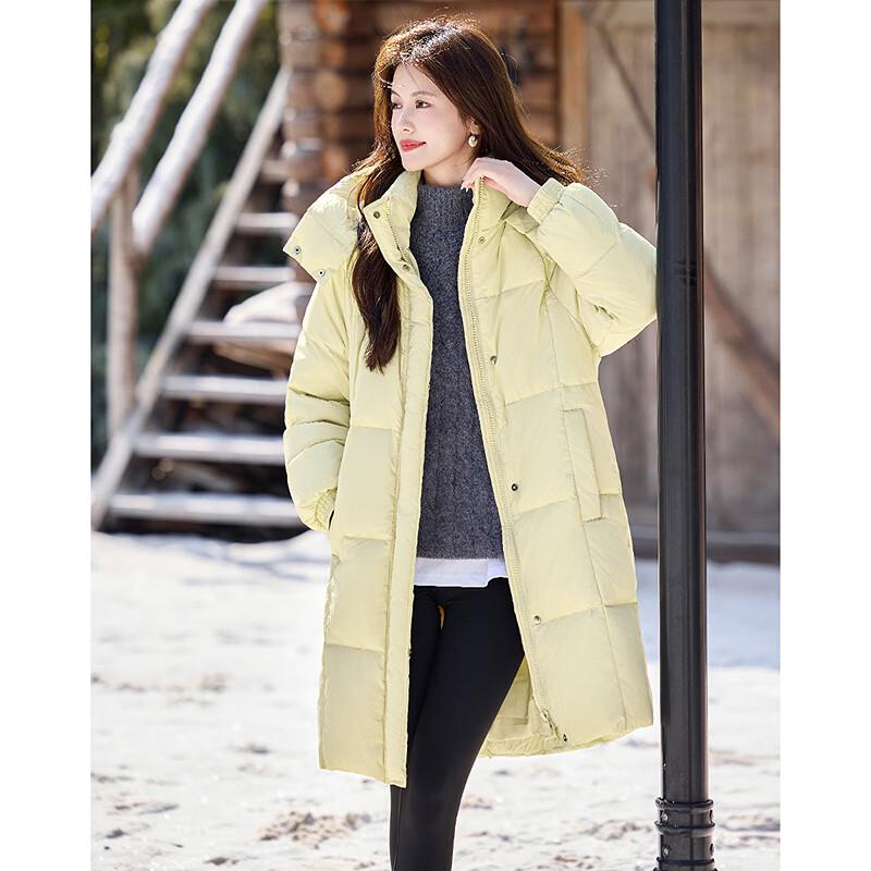 

Женский элегантный пуховик средней длины с капюшоном M