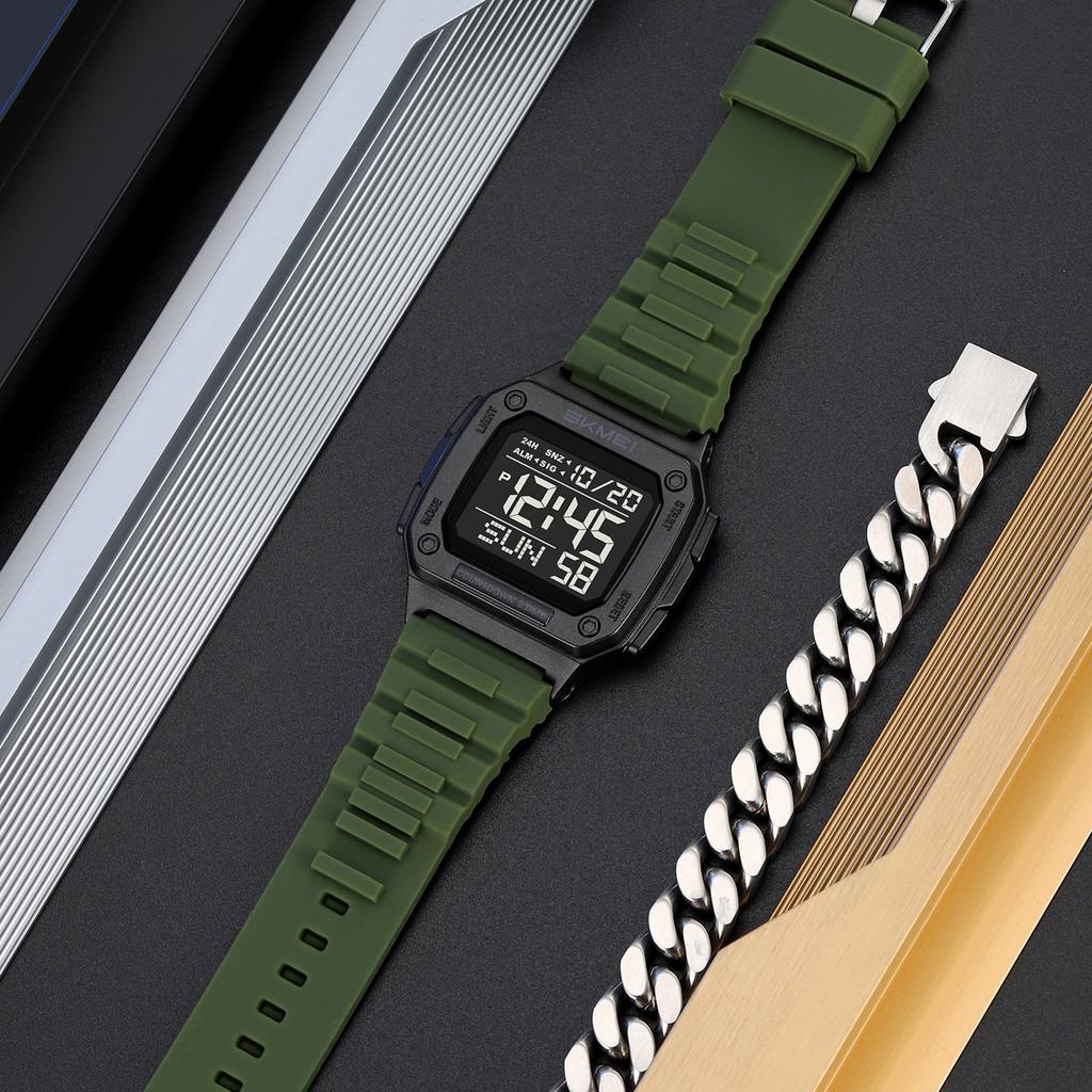 Multifunctional watch Sports waterproof electronic watch Men's electronic watch