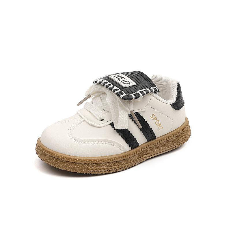Spring and Autumn New Boys and Girls Sports Shoes Solid Soft Sole College Style Casual Sports Shoes