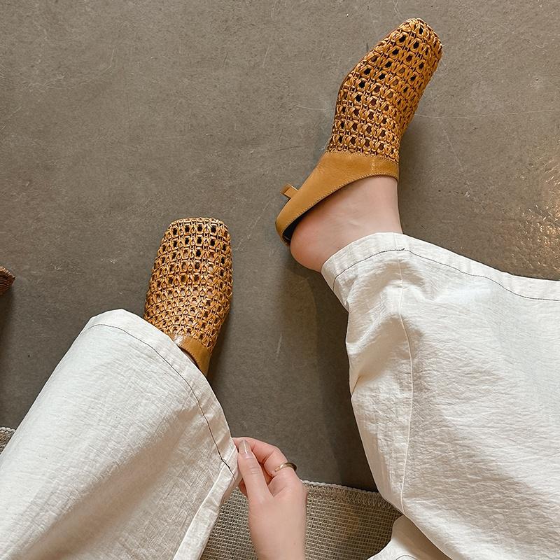 

Fashion 2025 Women Slippers Square Toe Med Heel Women Shoes Roman Black Women Sandals Gladiator Handmade Ladies Modern Slippers 34 жёлтый