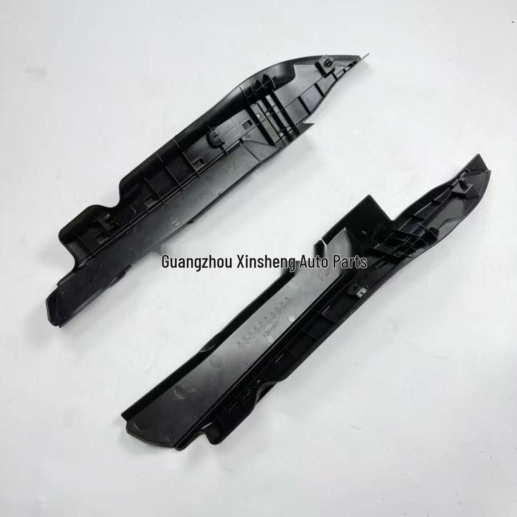 53807-0K100 and 53808-0K100 Fender Trim Seal for Hilux REVO.