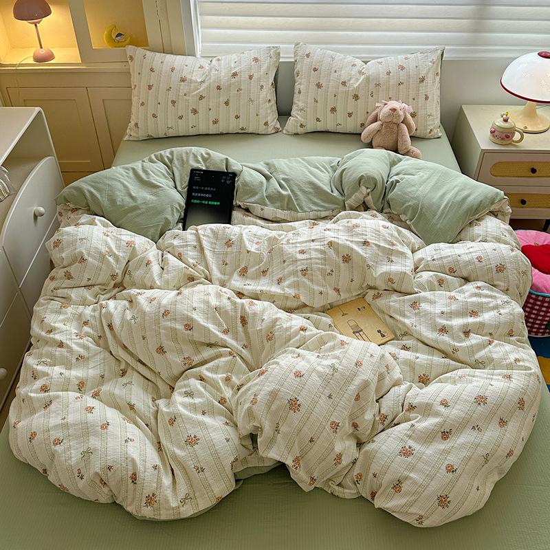 Double-Layer Gauze Cotton Printed Bedding Set - 3 or 4-Piece Options