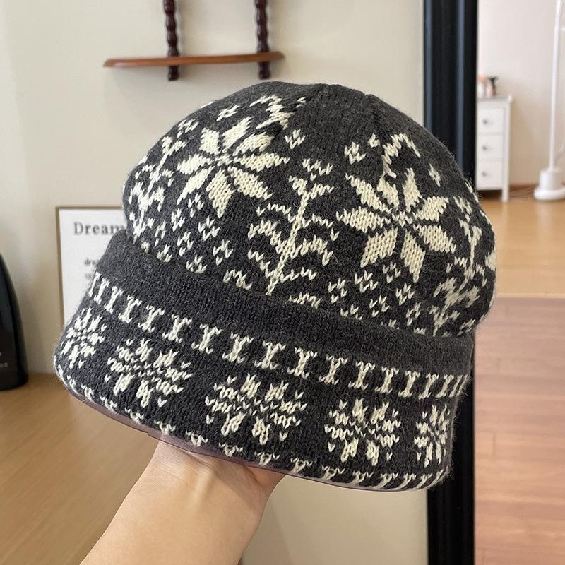 

Ветрозащитная и теплая шерстяная шапка с ретро-узором для женщин, корейский стиль, большой окружности головы, вязаная шапка для мужчин One Size