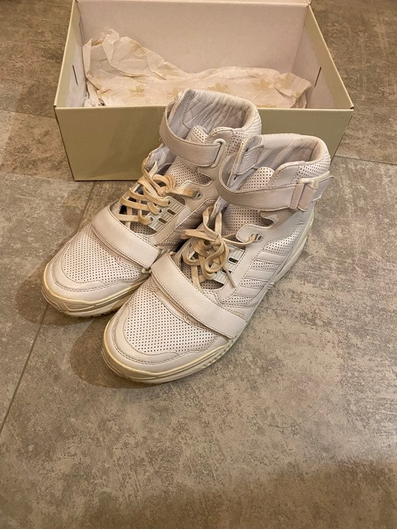 [Б/У] Adidas Juun.J Коллаборация ZX8000 AQ4812