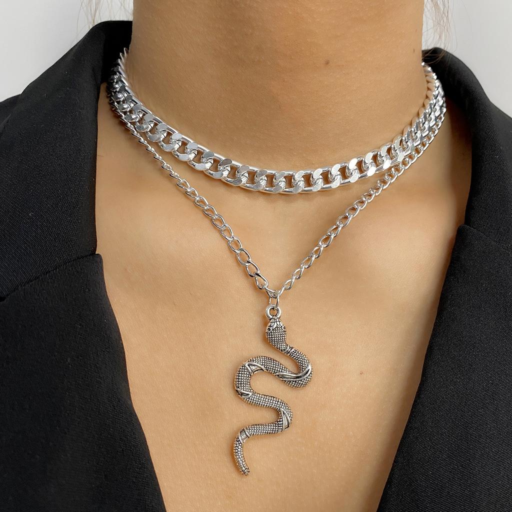 European and American Personality Punk Chain Snake Pendant Hot-selling Niche Design Street Hip-hop Wind Alloy Necklace