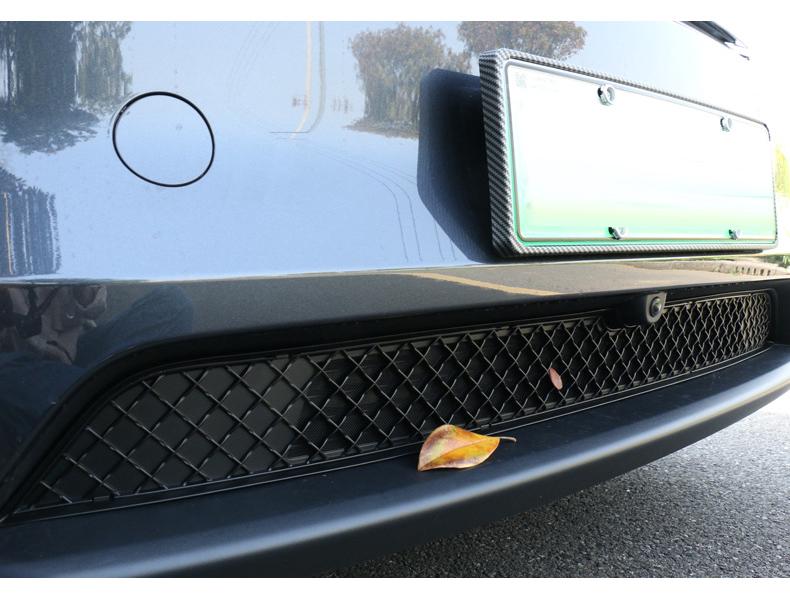 Síť proti hmyzu pro Tesla Model Y: Odnímatelná ochrana sání vzduchu pro modely 2025