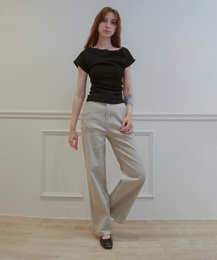 Keulleiseu Side Button Shirred Short Sleeve T-Shirt_White