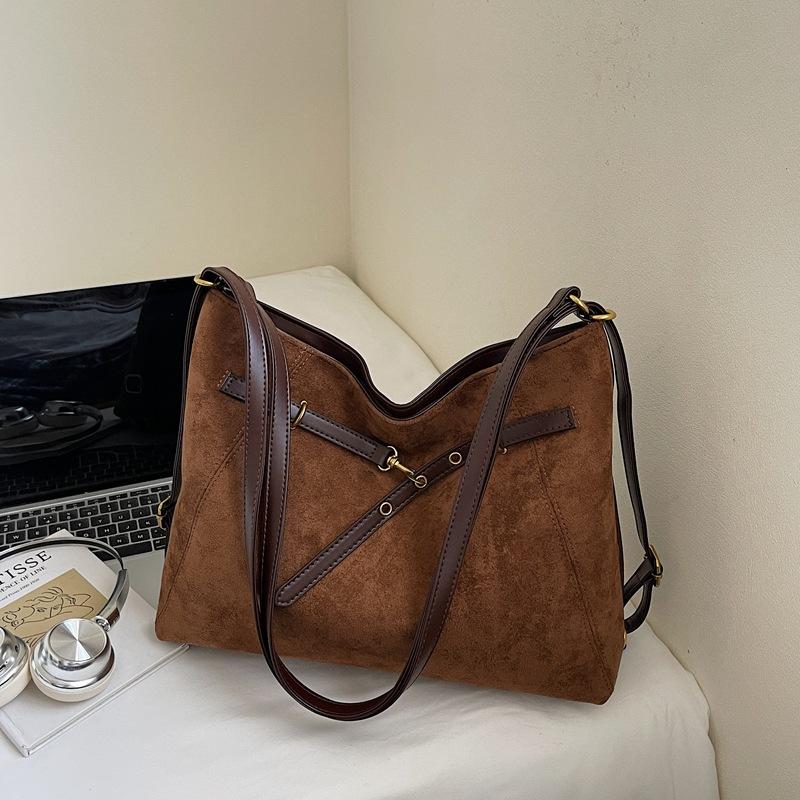 Large-capacity Retro Tote Bag for Women 2025 Autumn New Trendy High-value Commuter Crossbody Backpack for Women