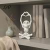 Funky Home Accent Piece Heart-Matching Skull Ornament 3D Printed Skeleton Statue Gothic Novelty Bone Texture Statue Compact Size Sculpture