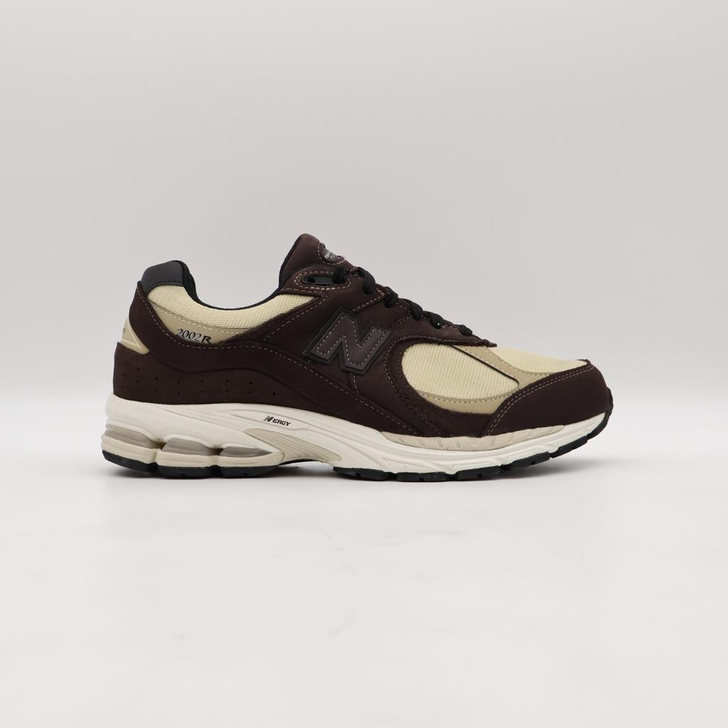 M2002RXQ New Balance 2002R GORE-TEX Černá káva (pánské)