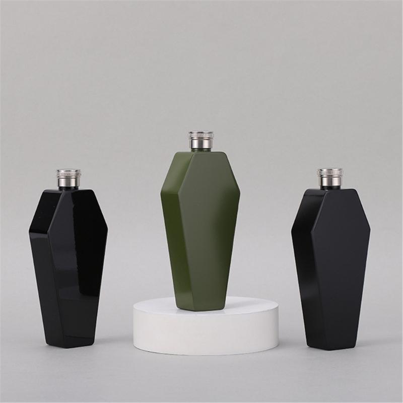 Modern Geometric Shape Pocket Size Liquor Bottle Rustproof 304 Nonrust Steel Materials Ideal For Business Trip And Adventure
