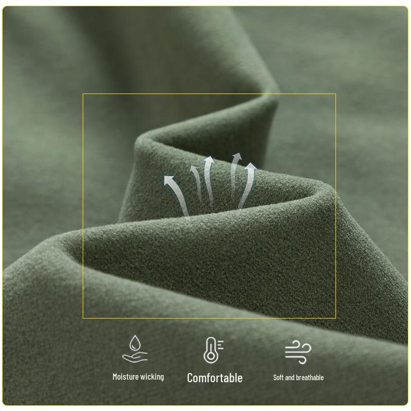 Playboy Men's Long-Sleeve Round Neck T-Shirt