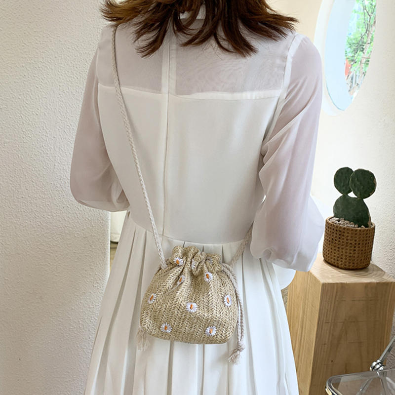 Women'S Summer Beach Shoulder Bags Straw Weave Bucket Bags Rattan Handbags Totes Casual Handbags Retro Mini Shoulder Bag