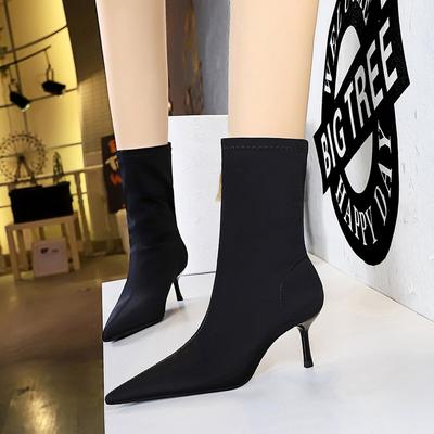 Modische, schmale, hochhackige, spitze, elastische Lycra-Damenstiefel und kurze Stiefel