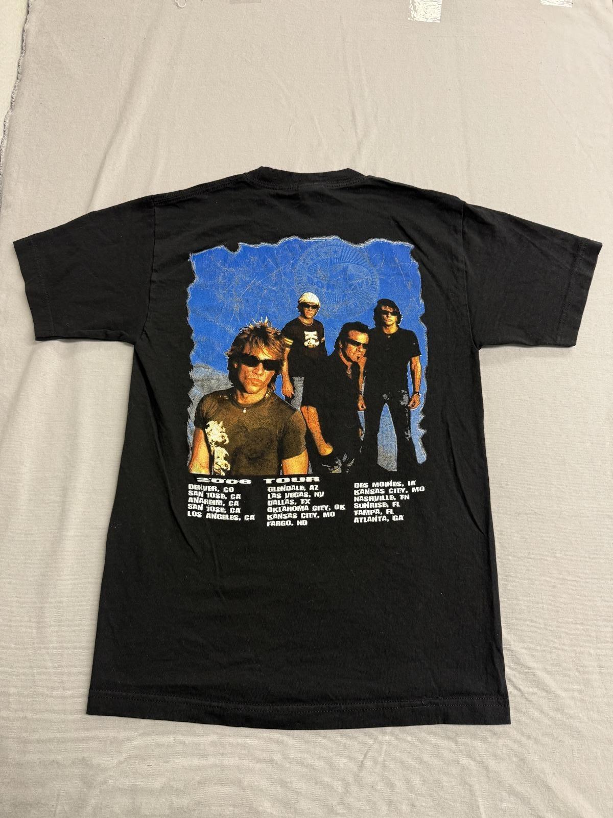 Bon Jovi Band Tour T-shirt 2008 Band Photo on Back - L M