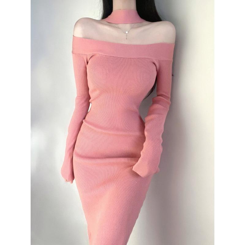 Autumn and winter new high-end temperament knee-length dress slim-fitting inside with pink one-word shoulder knitted dress
