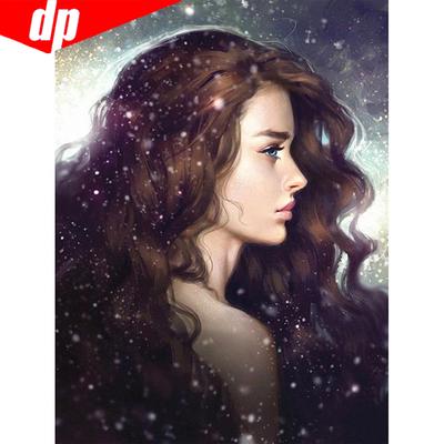 Pictura cu diamant Portret rotund complet Femei Strass Poza Broderie Vanzare Diamant