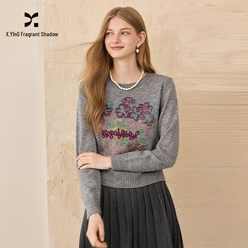 

Women s Flower Embroidered Wool Blend Sweater M