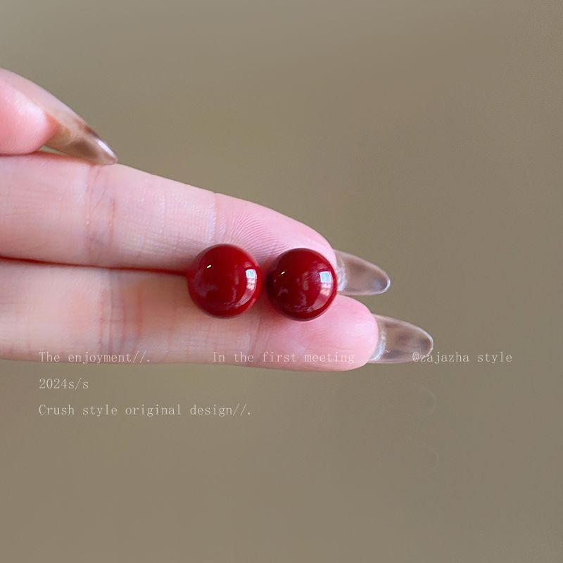 

Доступная роскошь Женские серьги-пусеты с жемчугом в стиле ретро Гонконг 12mm Red Beads