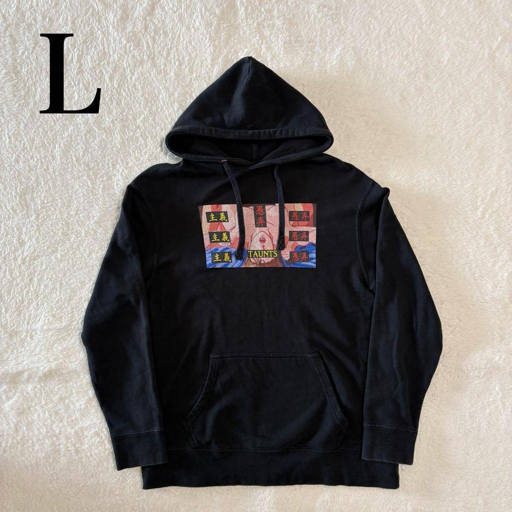 [USED] Taunts Sexy Anime Pullover Hoodie, Size L