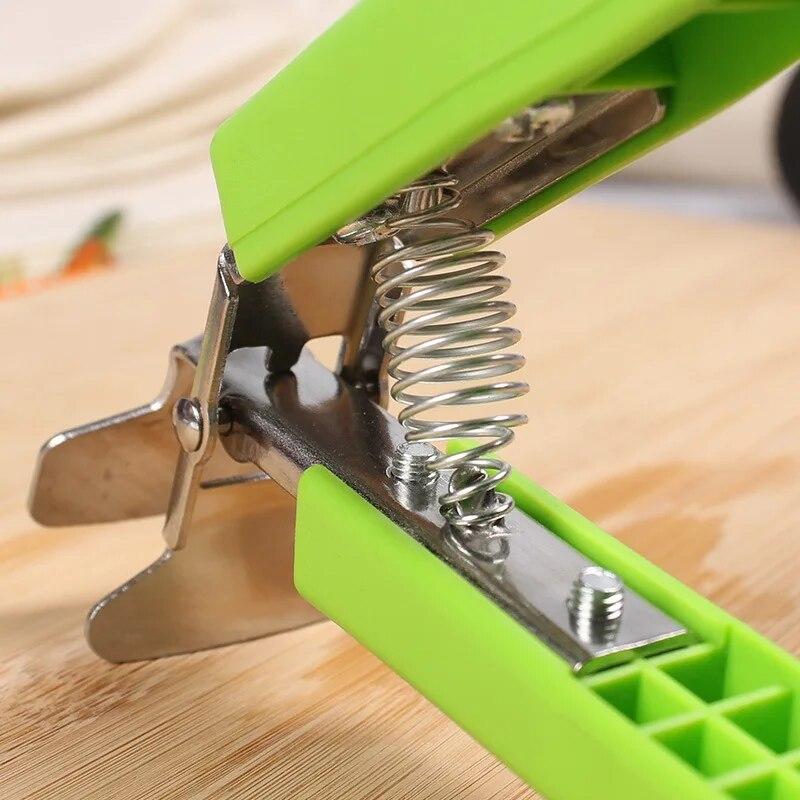 Bowl Handle Clamp Holder Stainless Steel Dish Tray Clip Kitchen Accessories