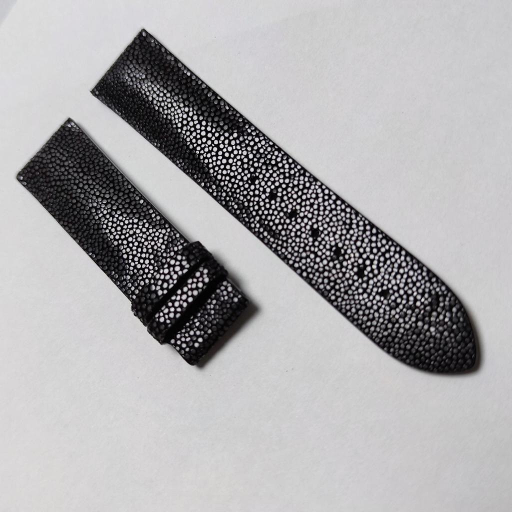 Custom Leather Watch Straps in Various Styles, Sizes, and Shapes - Business Style