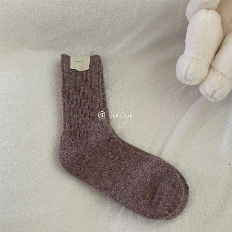 

Женские зимние теплые однотонные толстые полосатые утолщенные носки-трубы 1 pair верблюд