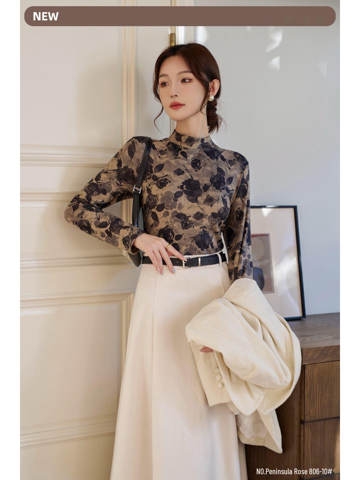 

Stylish Warm Print Turtleneck Top for Autumn/Winter One Size [55kg-85kg]