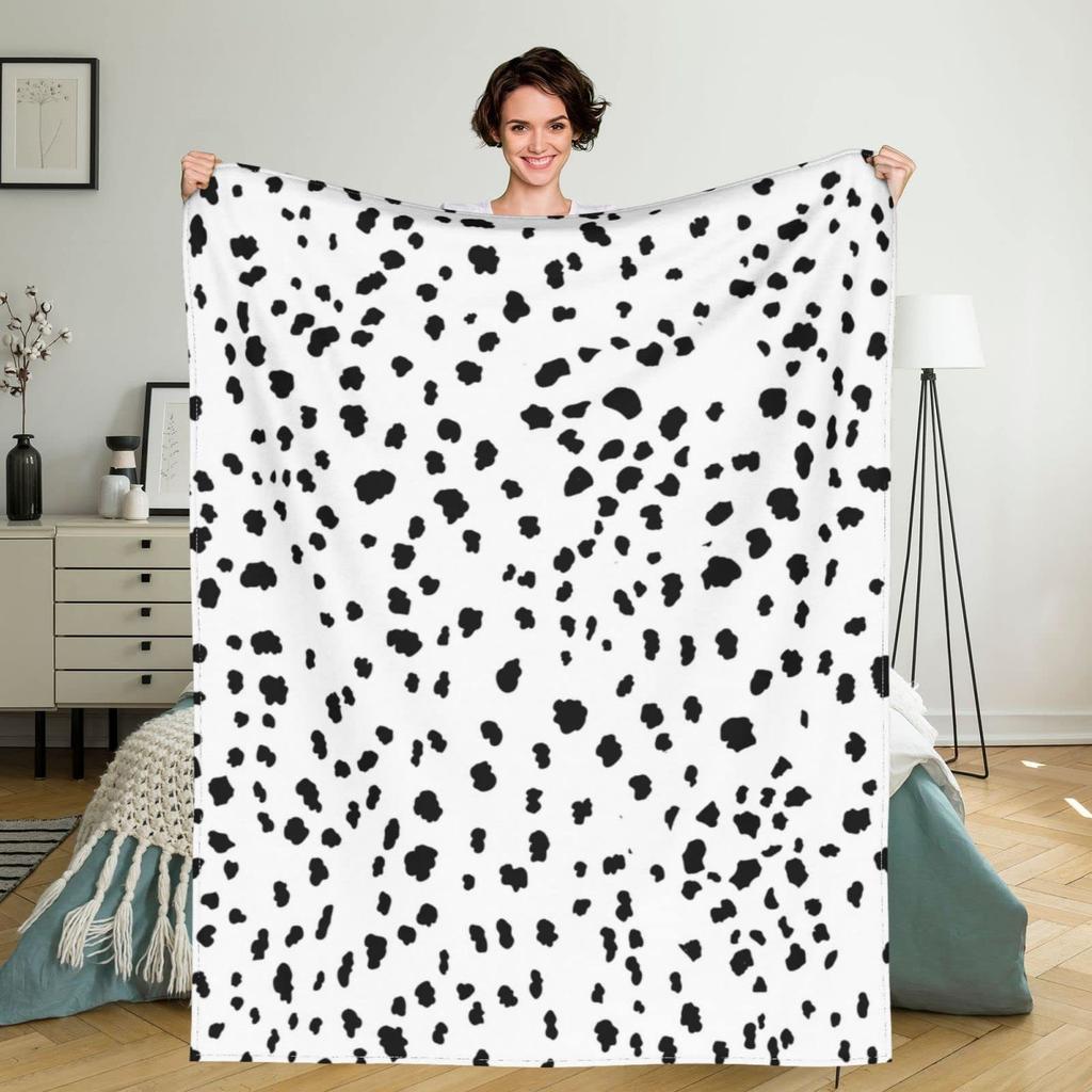 Cow Spotted Case Blanket Soft Comfortable Flannel Warm Blanket Birthday Holiday Gift Blanket