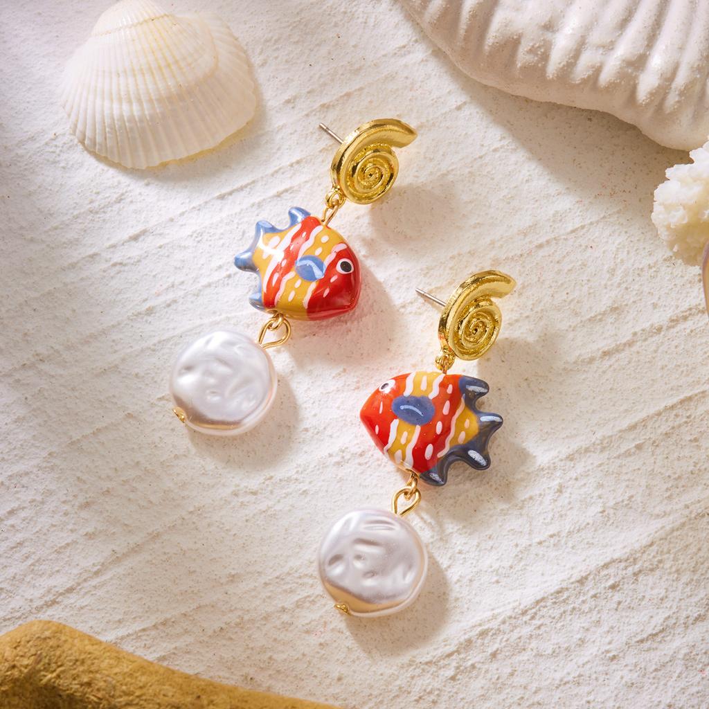 Summer Beach Tropical Ceramic Fish Earrings For Women Gold Plated Metal Conch Shell Baroque Pearl Dangle Earring Party Jewelry