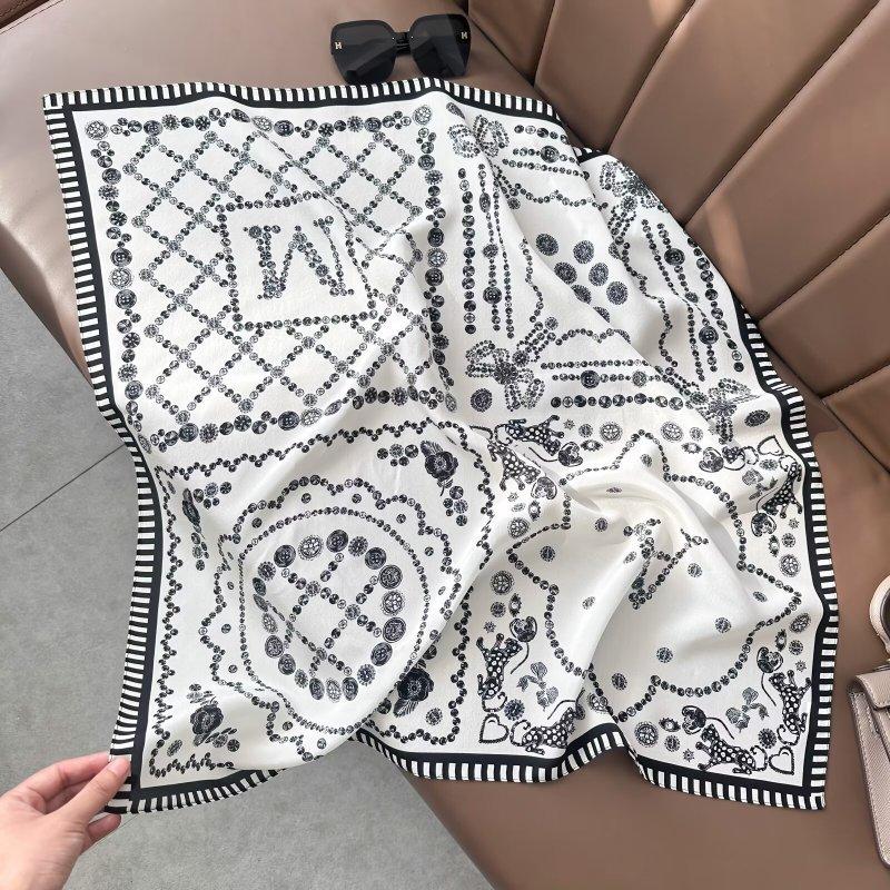 Retro mocha coffee silk scarf double crepe square scarf 111 mulberry silk high-end neck summer new silk scarf