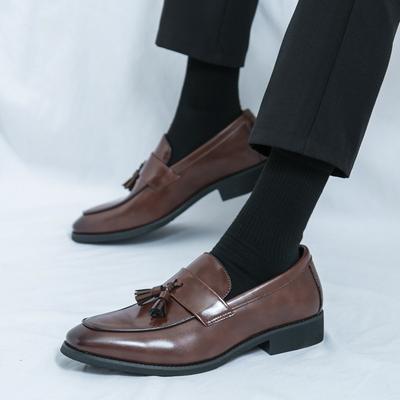 Mode Brittiska Casual Business Ballerinaskor All-match Herr Promenadskor Trendiga Herr Loafers Hög Kvalitet Tofs Klänningskor Plus Storlek 46