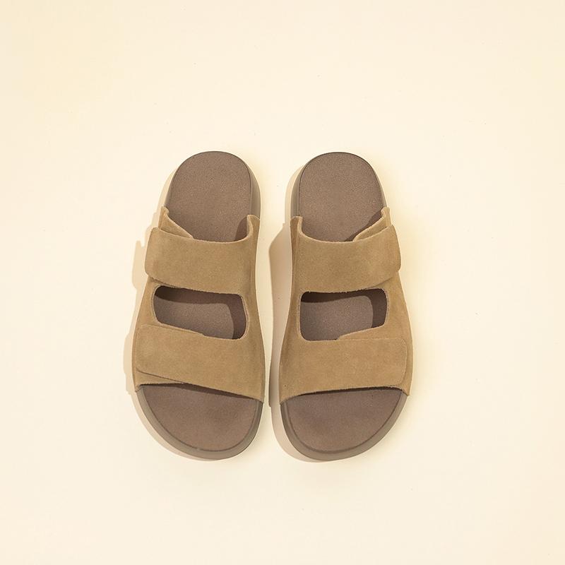 Women Clogs Sandals New Cork Clogs Slippers Women Outdoor Beach Summer Flat Sandals With Double Buckle Non-slip Slippers