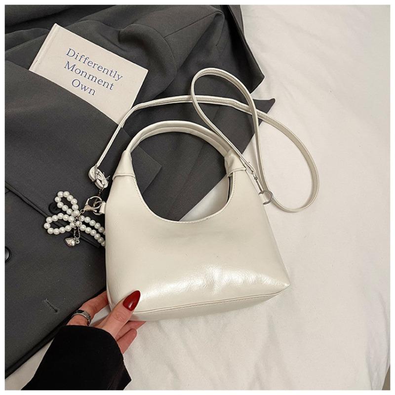 New summer chain niche texture handbag shoulder messenger bag popular versatile crescent bag women