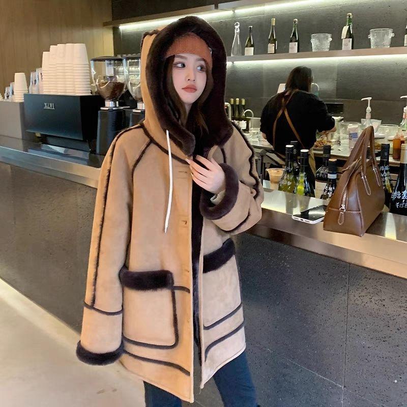 Fur Integrated Lamb Wool Coat Women's Winter New Thickened Hooded Lamb Wool Imitation Fur Fur Coat