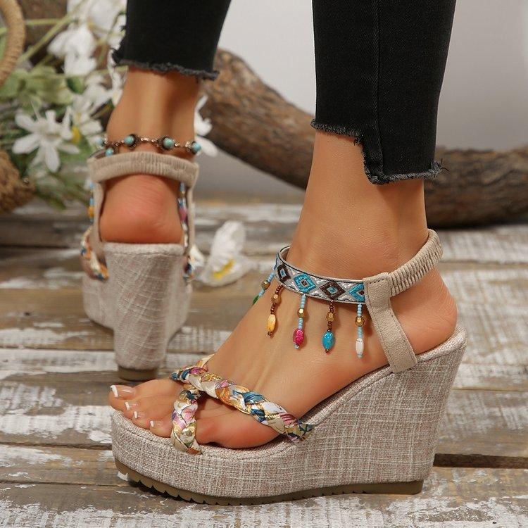 

Europe, America and foreign trade 2025 summer new ethnic wind slope heel cross fish mouth women s large size fashion sandals 43 хаки