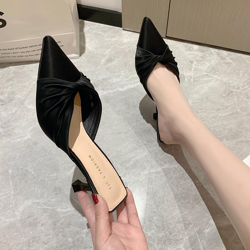 

Hongkai~ Baotou полутапочки женская верхняя одежда 2024 новые летние туфли на шпильке с острым носком французские туфли muller 35 чёрный