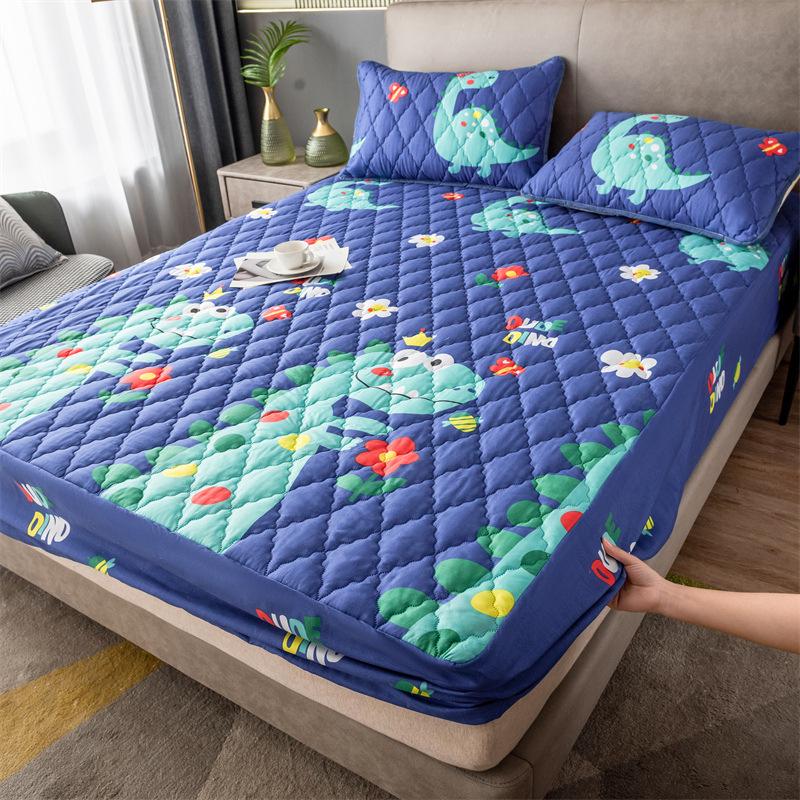 Waterproof Quilted Mattress Protector: Breathable, Dustproof, Incontinence Fitted Sheet Cover.