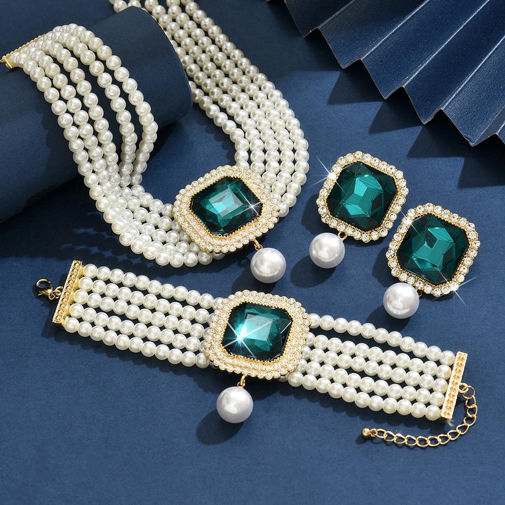 Women's Fashion Light Luxury Short Style Imitation Zircon Rhinestone Necklace Earrings Bracelet Zircon Set Party Festival Gift