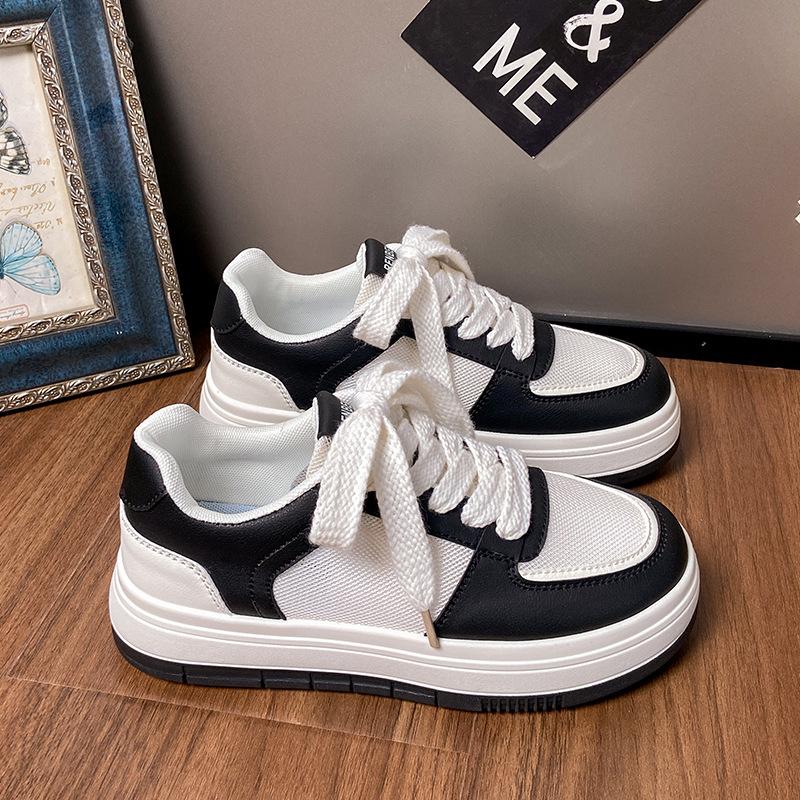 

Mesh breathable thick-soled white shoes women s shoes 2025 summer new versatile small man height increase casual lightweight board shoes 35