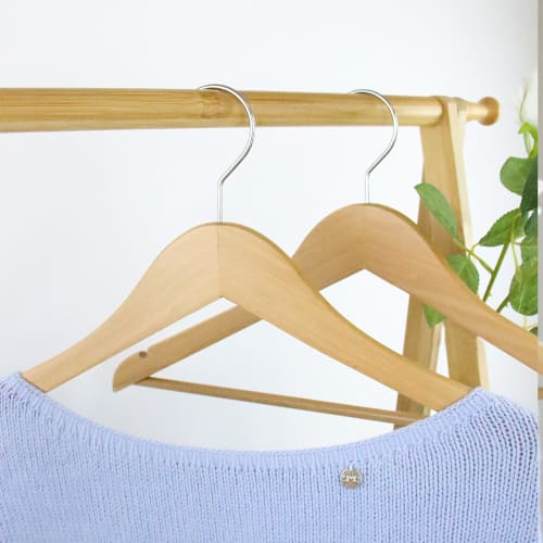 Wooden Hangers for Men and Women with Trouser Bars, Shape-Retaining, 360-Degree Rotating, Slim Clothes Hangers for Suits, Shirts, Jackets, and Coats (